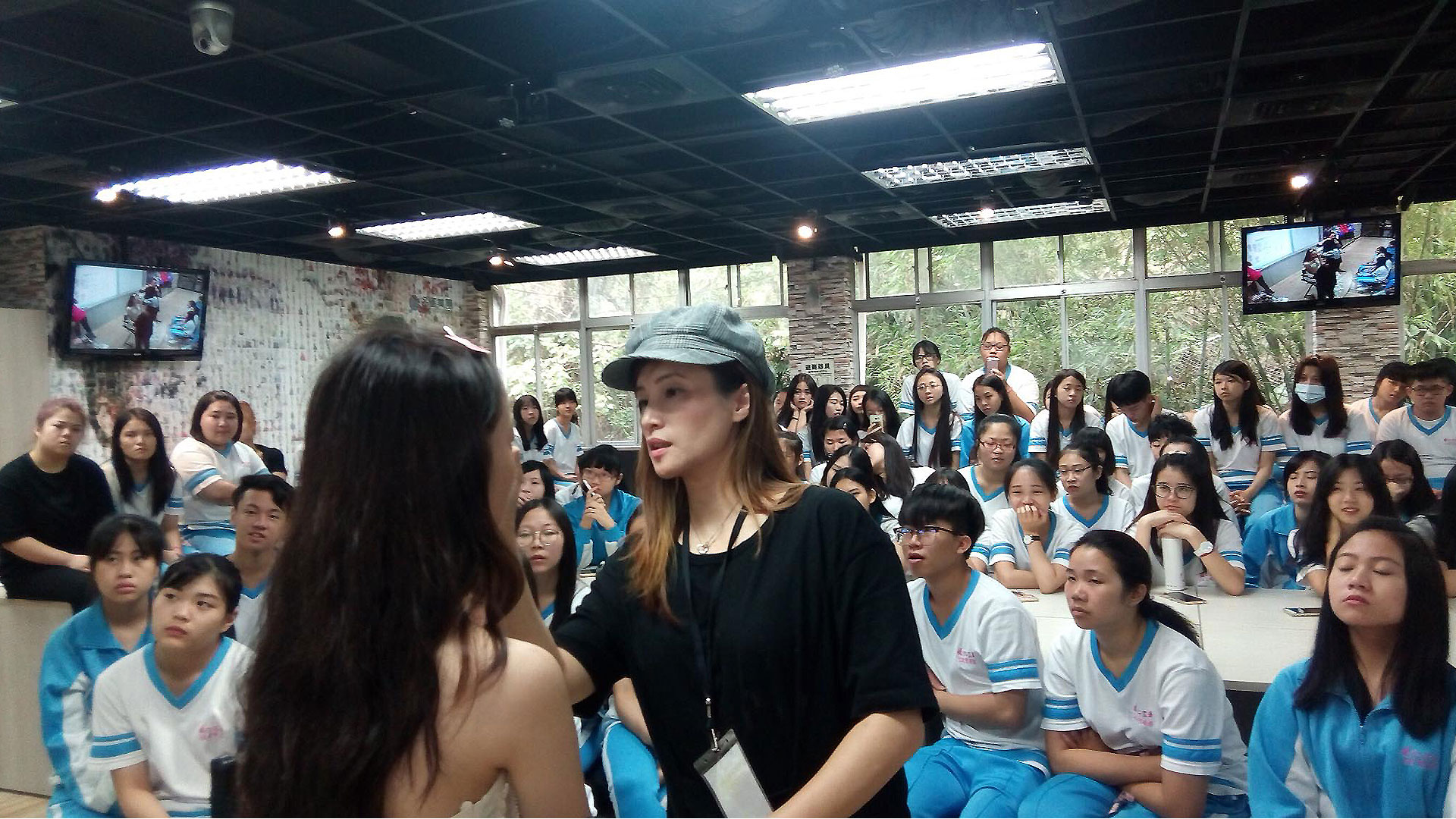 image_carousel_abpout_08